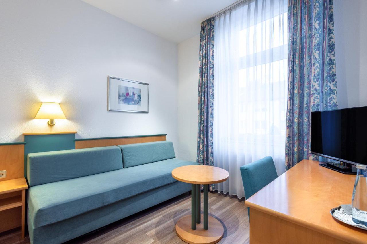 Zur Krone Hotel 3*